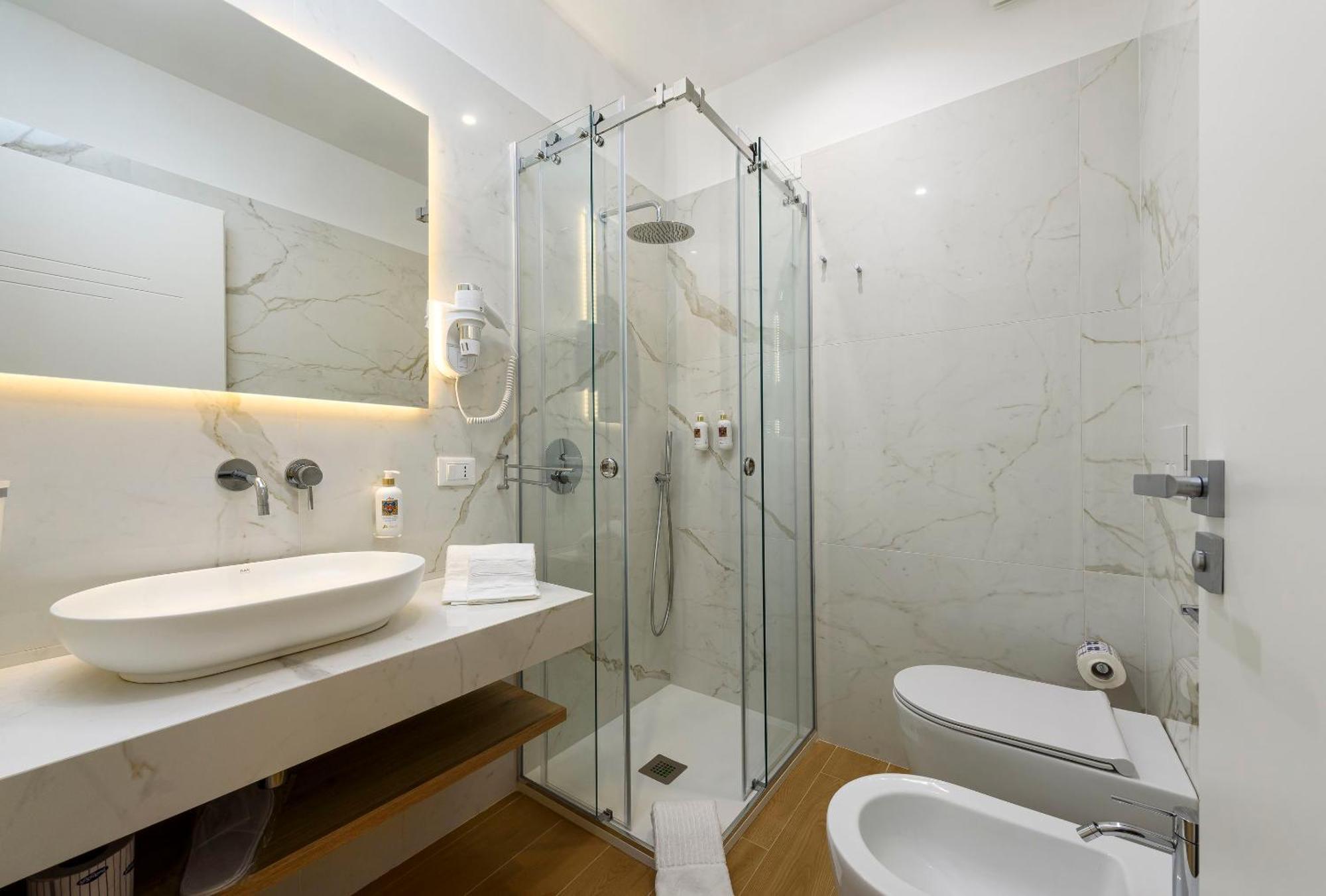 Andromeda Hotel ซานวิโต โลคาโป ภายนอก รูปภาพ