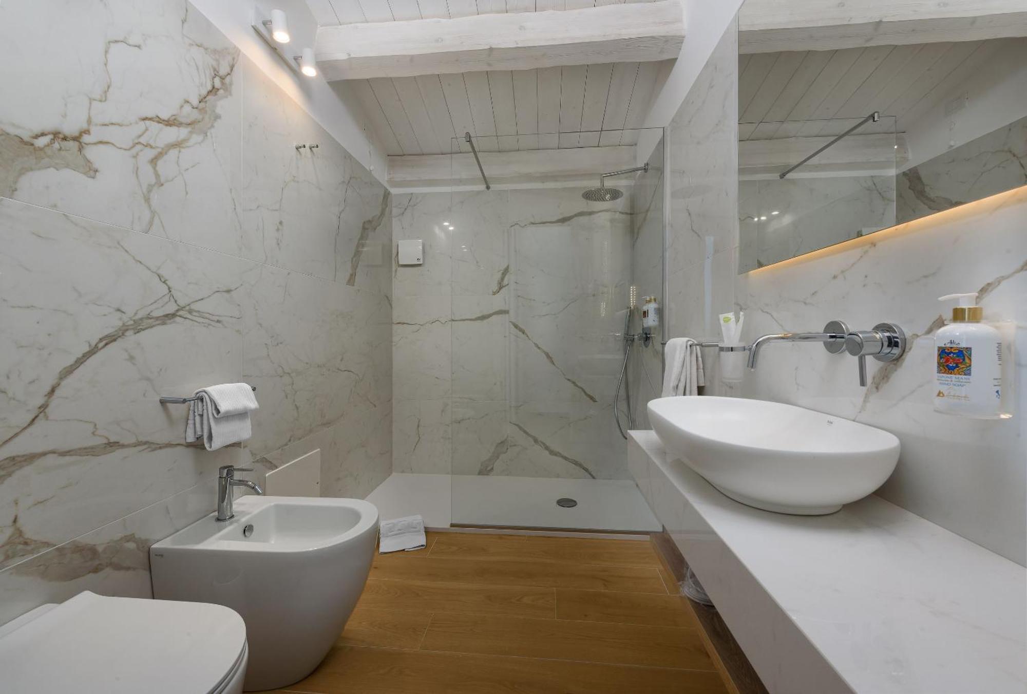 Andromeda Hotel ซานวิโต โลคาโป ห้อง รูปภาพ