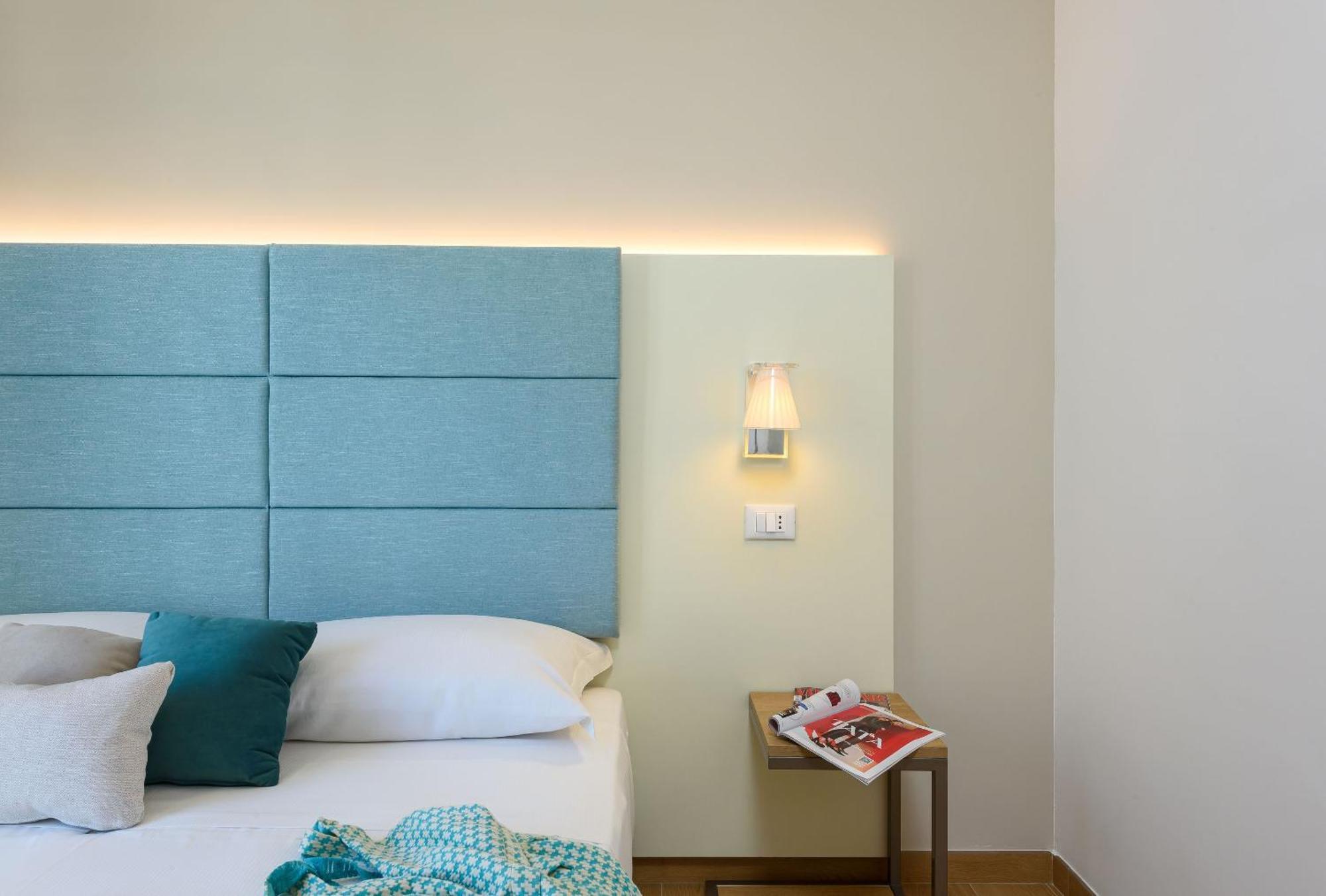 Andromeda Hotel ซานวิโต โลคาโป ภายนอก รูปภาพ